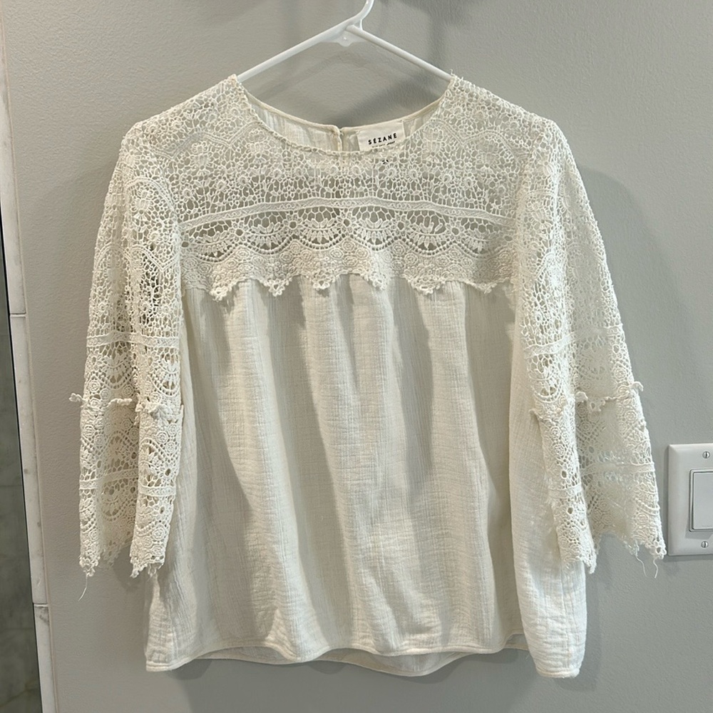 Sezane white lace top, US Size 6 (FR size 38).